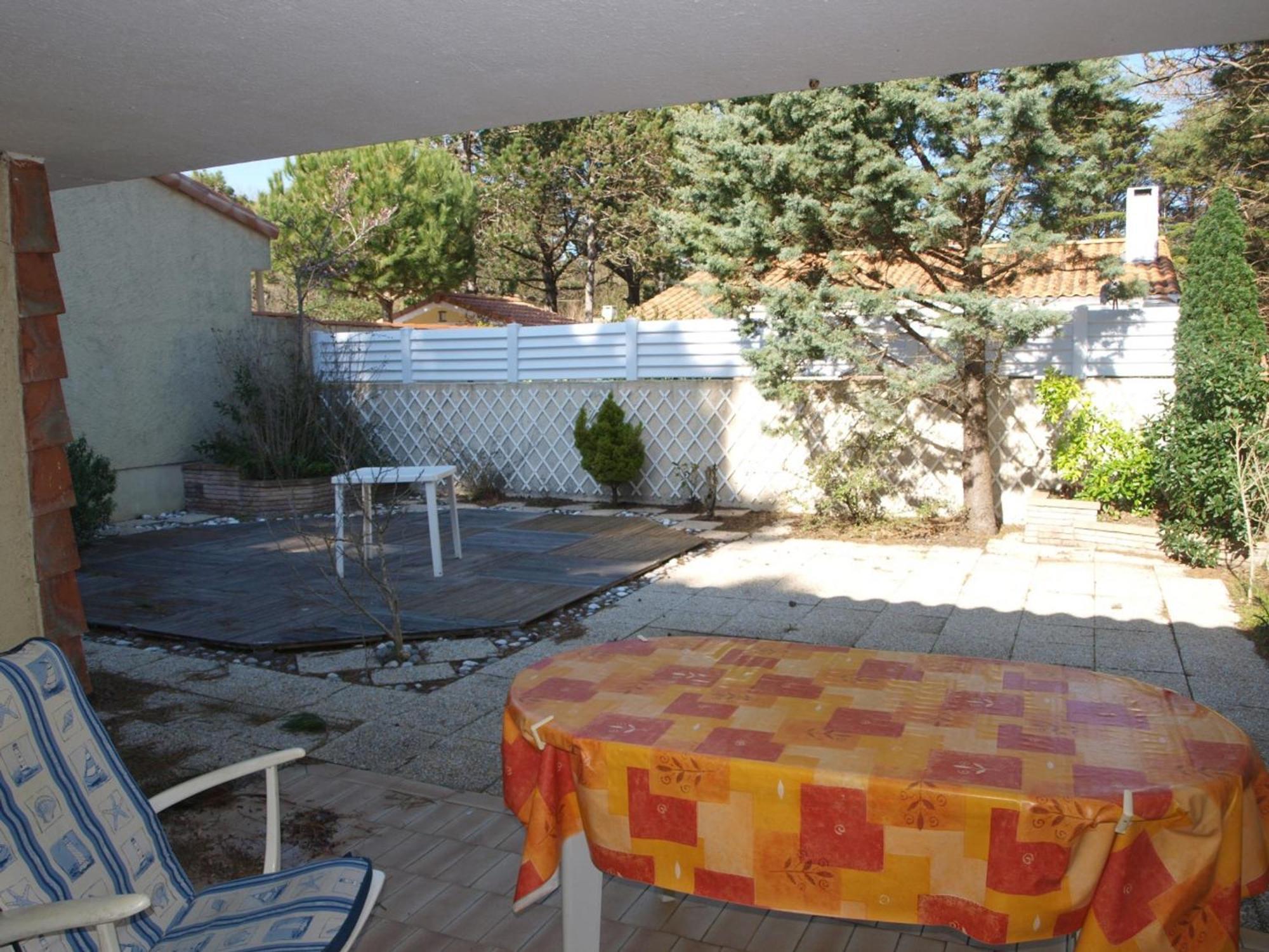 Charmant Pavillon A Saint-Jean-De-Monts: 2 Chambres, Proche Plage, Foret Et Commerces, Jardin Clos - Fr-1-323-259 Saint-Jean-de-Monts Exterior foto